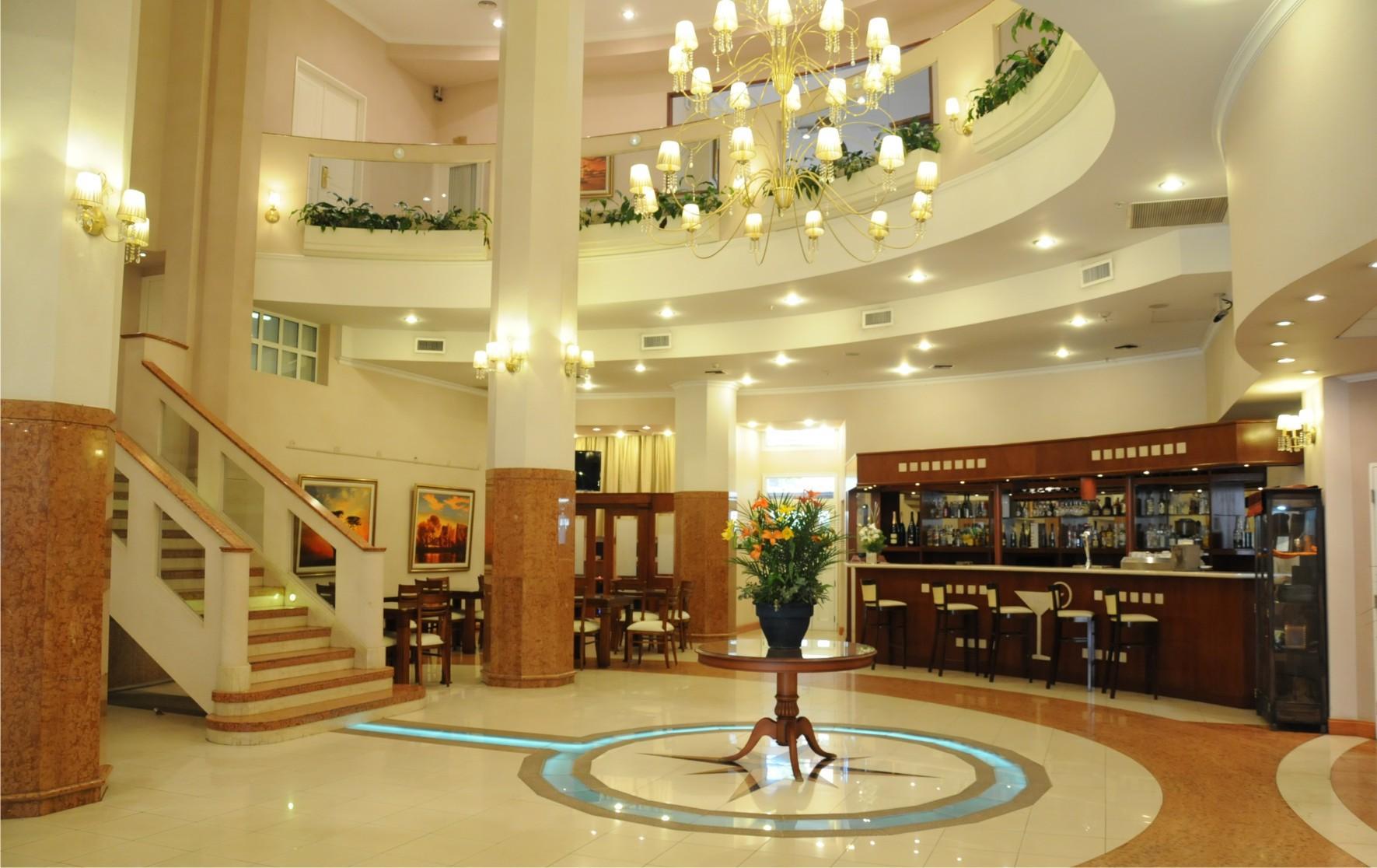 Intertower Hotel Santa Fe Restoran gambar